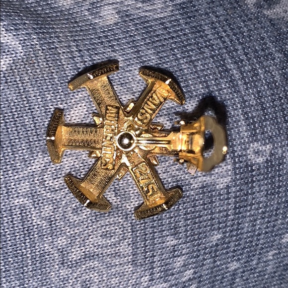 Vintage gold tone clip on earrings VANS AUTHENTIC - Picture 2 of 4